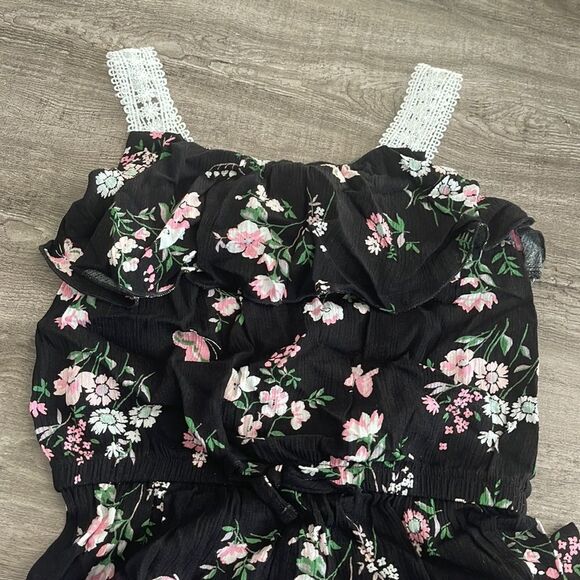 BTWEEN Floral Jump Suit Black NEW - Picture 2 of 4